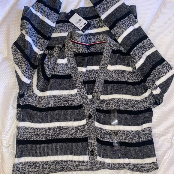 Dresses & shirt - Picture 2 of 5